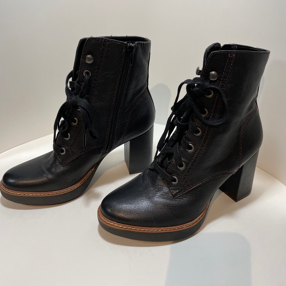 Naturalizer Callie Bootie